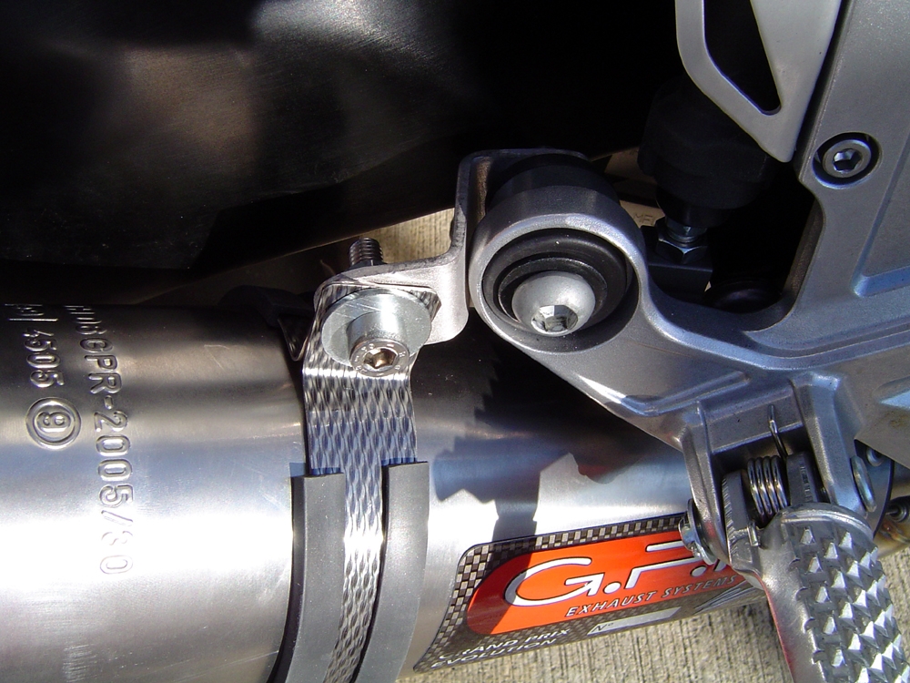 Exhaust compatible with Honda CBR1000RR 2008-2011, M3 Titanium Natural, Slip-on exhaust including removable db killer and link pipe, not EPA-compliant 