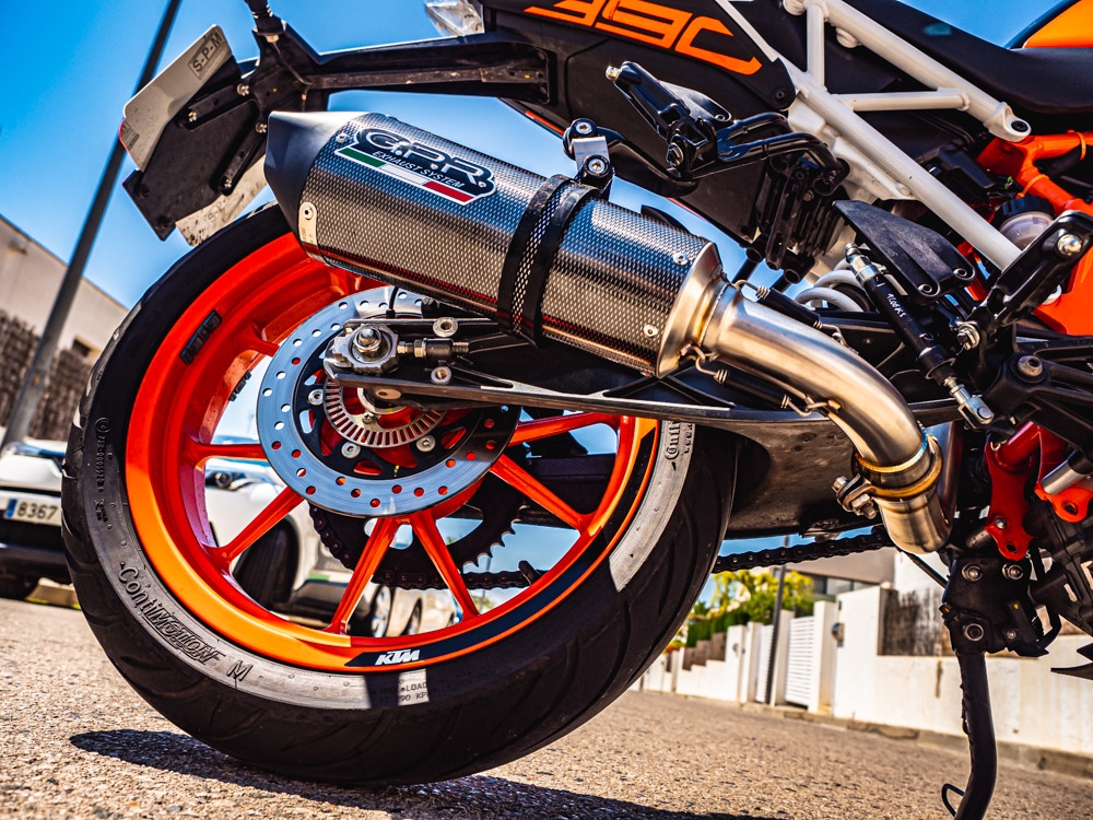 Exhaust compatible with Ktm RC 390 2017-2020, GP Evo4 Poppy, Slip-on exhaust including removable db killer and link pipe 