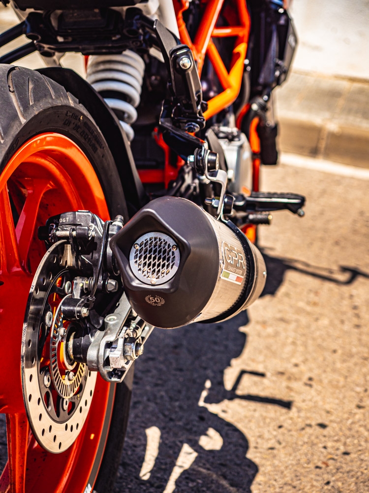 Exhaust compatible with Ktm RC 390 2017-2020, GP Evo4 Poppy, Slip-on exhaust including removable db killer and link pipe 