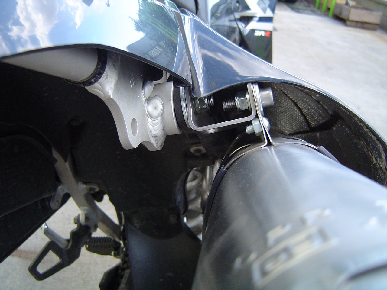 Exhaust compatible with Suzuki DRZ400SM 2005-2025, Ghisa , Full system exhaust, including removable db killer 