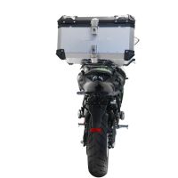 GPR TECH compatible with  Kawasaki Versys 650 2015/2016 e3 GPR TECH Top case in aluminum, silver color with specific plate included Capacity 55 LT.