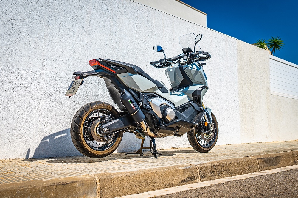 GPR exhaust compatible with  Honda X-Adv 750 2025-2026, Furore Evo4 Nero, Slip-on exhaust including removable db killer and link pipe, EPA-compliant 